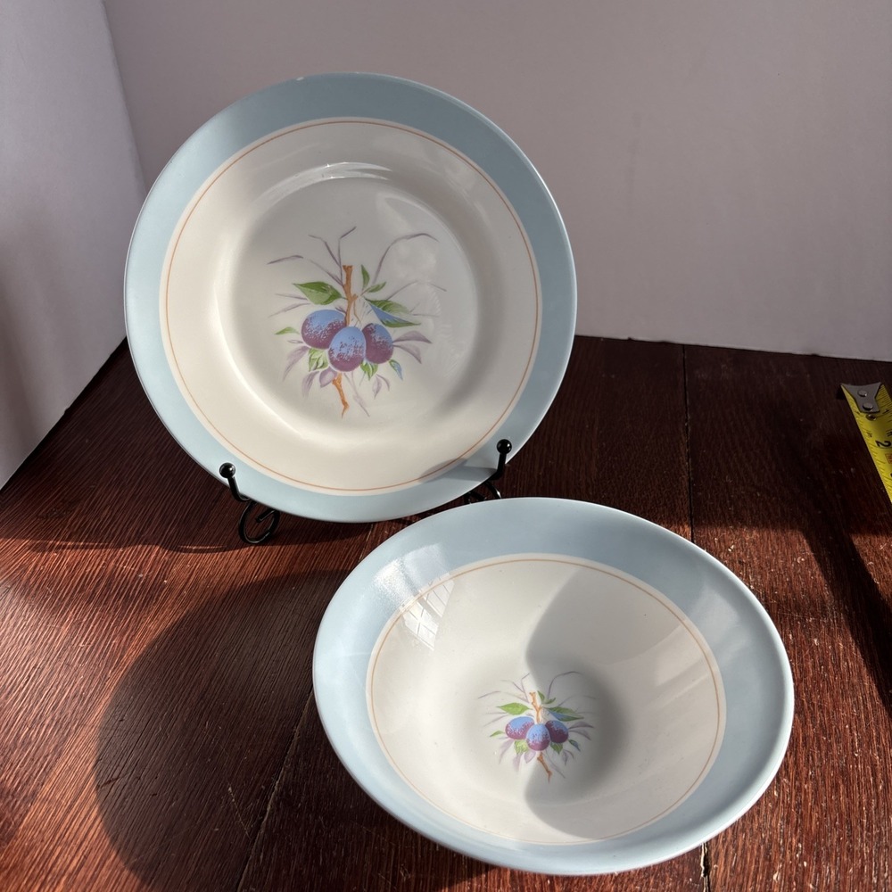 Martha Stewart Everyday Blueberries, Soup‎ Bowl And Sandwich 2Pc Blue And White